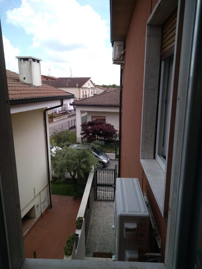 Casa Marinella San Giovanni Lupatoto Exterior foto